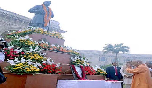 CM Yogi pays tribute to Chaudhary Charan Singh on his 123rd birth anniversary