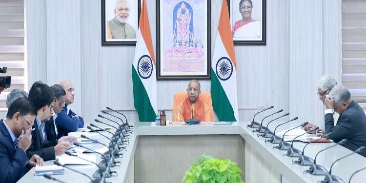 CM Yogi held a meeting of the Industrial Development Department