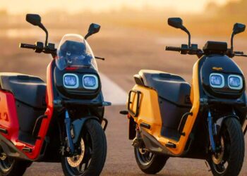 120 km रेंज वाले स्कूटर पर आया 22,000 का डिस्काउंट, Ola को भी देता है टक्कर