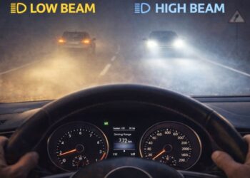 कोहरे में Low Beam या High Beam? कैसे चलाएं गाड़ी, हादसे से बचना है तो जान लीजिए