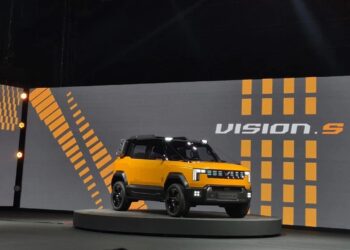 टेस्टिंग के दौरान दिखी Mahindra Vision S की झलक, Tata Sierra को देगी टक्कर