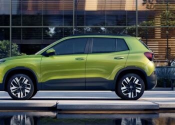सीधे ₹1 लाख का फायदा! ये नंबर-1 SUV हुई अब टैक्स फ्री, देखें नई प्राइस लिस्ट