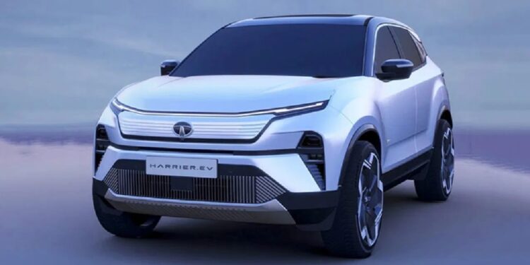 हैरियर EV में मिलेगा बड़ा अपडेट, लोअर ट्रिम्स में आएगा ऑल-व्हील-ड्राइव