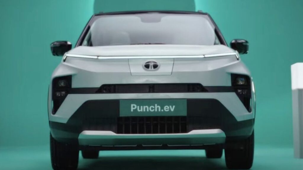 नए अवतार में इतनी बदलेगी टाटा Punch EV? डिजाइन से लेकर रेंज तक में होगा बदलाव