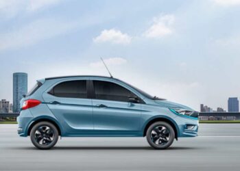 Electric Car: ये है सस्ती 5 सीटर इलेक्ट्रिक गाड़ी, सिंगल चार्ज पर दौड़ेगी 293km… कीमत सिर्फ इतनी