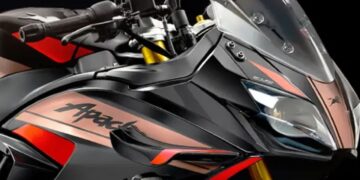 युवाओं के ‘दिलों की धड़कन’ बनी ये बाइक, मार्केट में बनाया रिकॉर्ड, Bajaj Pulsar से टक्कर