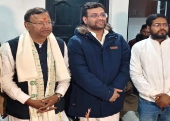 Amanmani Tripathi met BJP State President Pankaj Chaudhary.