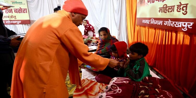 CM Yogi inspected two night shelters.