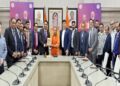 Delegation of Canadian Hindu Chambers of Commerce meets CM Yogi