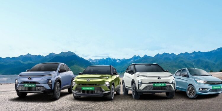 इलेक्ट्रिक गाड़ियों की कीमत हो 10 लाख से कम, टाटा मोटर्स सीईओ ने सरकार से की मांग