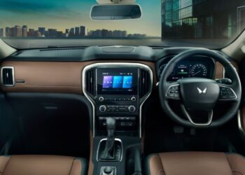 सालों बाद बड़ा उलटफेर, इस देसी SUV ने दी Creta को मात, नंबर 1 बन गई