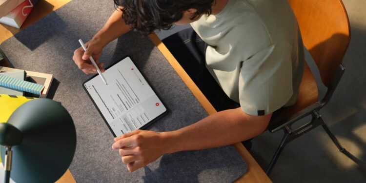 Oppo Pad 5 हुआ 10,050mAh बैटरी के साथ लॉन्च, प्रोसेसर भी है दमदार