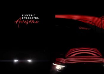 आ गया टोयोटा की पहली इलेक्ट्रिक कार का टीजर, क्रेटा ईवी को देगी सीधी टक्कर