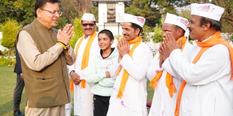 Holiyas wished CM Dhami a Happy Holi