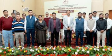 Director Information Vishal Singh administered the oath to the office bearers.