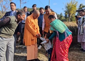 CM Yogi reached his ancestral village Panchur