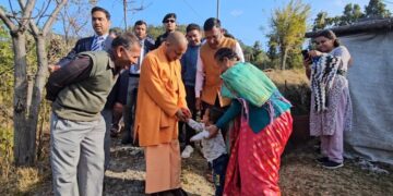 CM Yogi reached his ancestral village Panchur