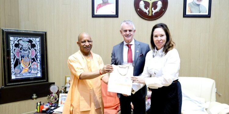 Canadian High Commissioner meets CM Yogi