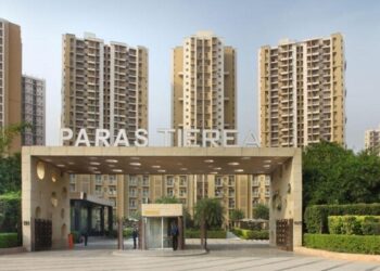 Paras Tierra Society