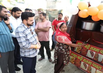 The useless ambulance will now feed the poor street vendors.