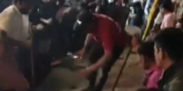 Two people died due to roof collapse