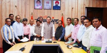 Uttarakhand Diploma Engineers Federation Holds Talks with CM Dhami