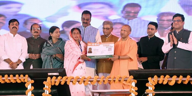 CM Yogi