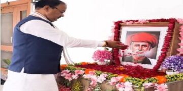 Keshav Prasad Maurya paid tribute to Mahatma Jyotiba Phule.