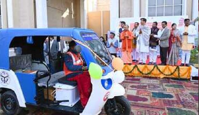 women e-rickshaw pilots