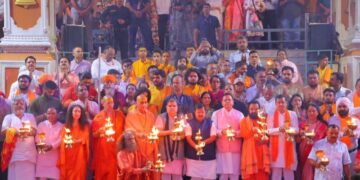 CM Dhami and Nitin Nabin performed Ganga Aarti