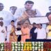 CM Yogi honored the beneficiaries of various schemes.