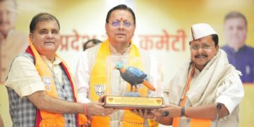 CM Dhami and Mahendra Bhatt felicitated Nitin Nabeen