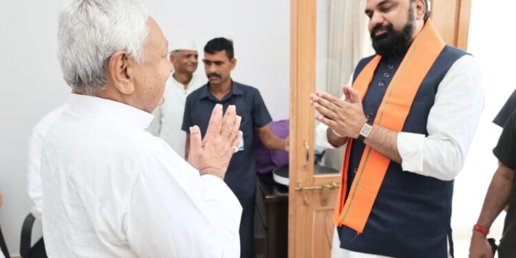 CM Samrat Chaudhary met Nitish Kumar