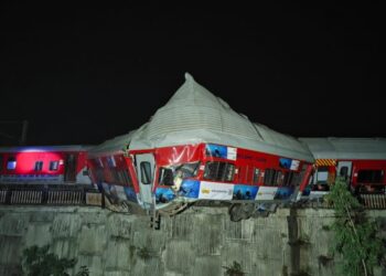 Three coaches of Ujjain Express derailed