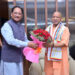 CM Sai welcomed CM Yogi who reached Chhattisgarh.