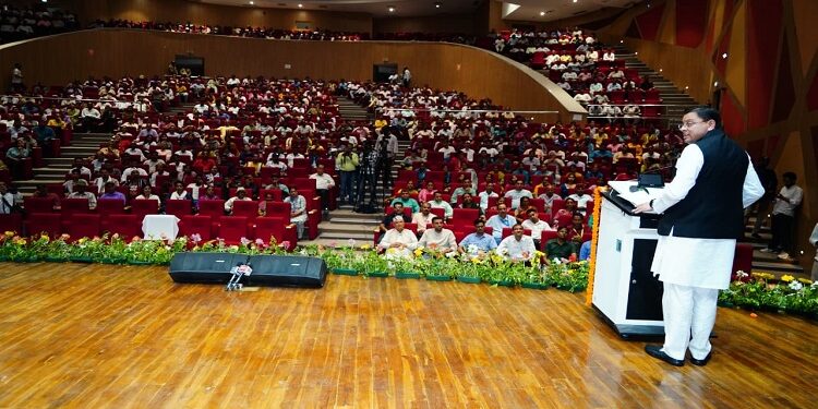 CM Dhami wishes everyone on International Yoga Day