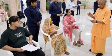 CM Yogi Adityanath did 'Janata Darshan'