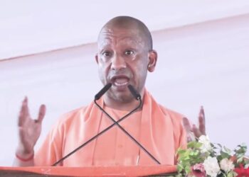 CM Yogi inaugurated the flatted factory complex.