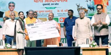 Students and village heads expressed their gratitude to CM Yogi.
