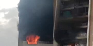 Major fire breaks out at two different places in Noida