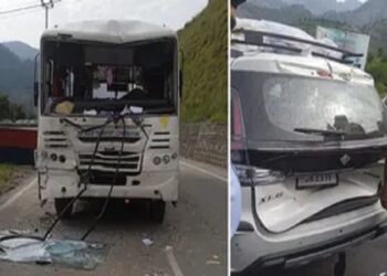 Vehicles of Amarnath pilgrims' convoy collided with each other