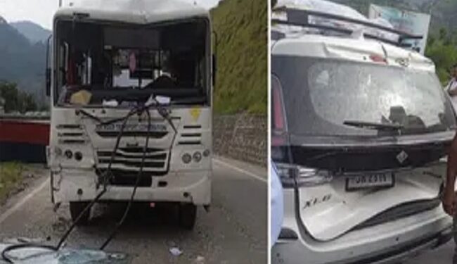 Vehicles of Amarnath pilgrims' convoy collided with each other