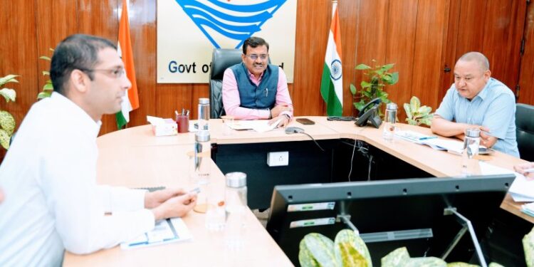 Anand Bardhan instructed the Tourism Department to prepare a roadmap for five years.