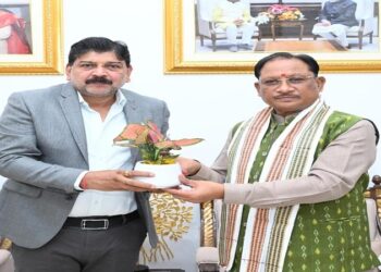 DRM Dayanand met CM Vishnudev Sai