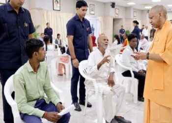 CM Yogi did 'Janata Darshan'