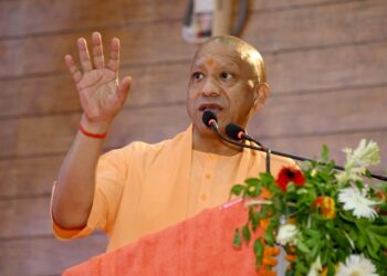 Haryana Education Committee terms UP's education model useful.