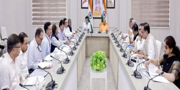 CM Yogi-Nitin Gadkari