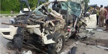 Three people died in a horrific road accident