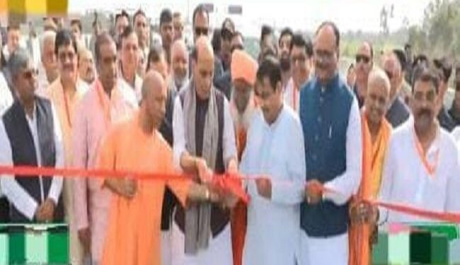 Rajnath-Gadkari inaugurated the Lucknow-Kanpur Expressway