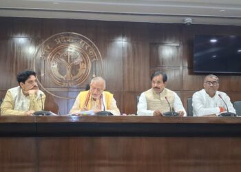Yogi Cabinet